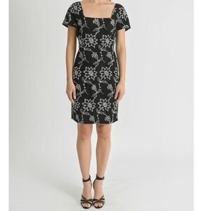 Vintage Carole Little Embroidered Sheath Mini Dress Size 6 Black White Floral